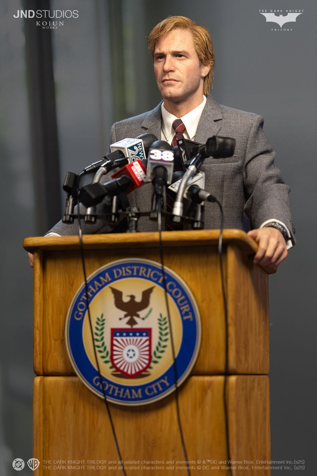 Harvey Dent & Two-Face of The Dark Knight Trilogy (Type C)