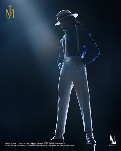 “Smooth Criminal” Michael Jackson