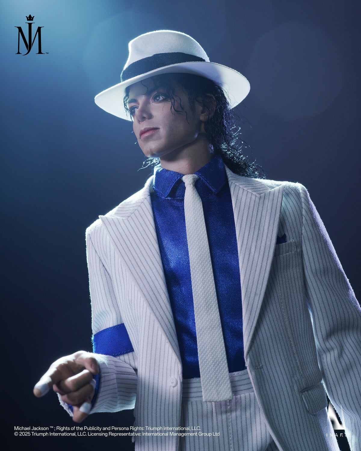 “Smooth Criminal” Michael Jackson