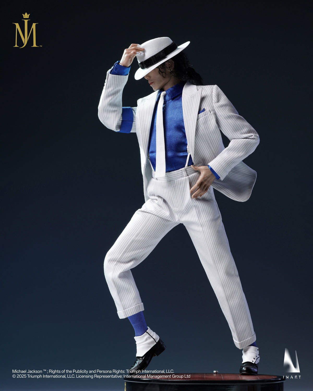 “Smooth Criminal” Michael Jackson