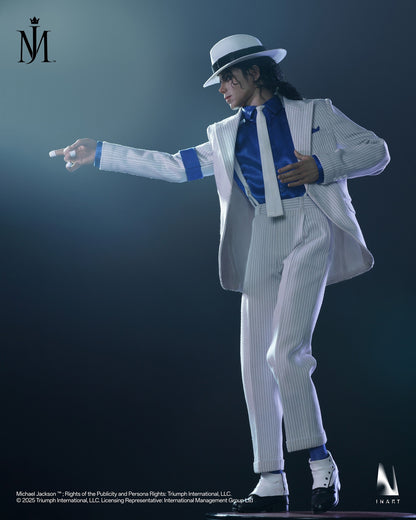 “Smooth Criminal” Michael Jackson