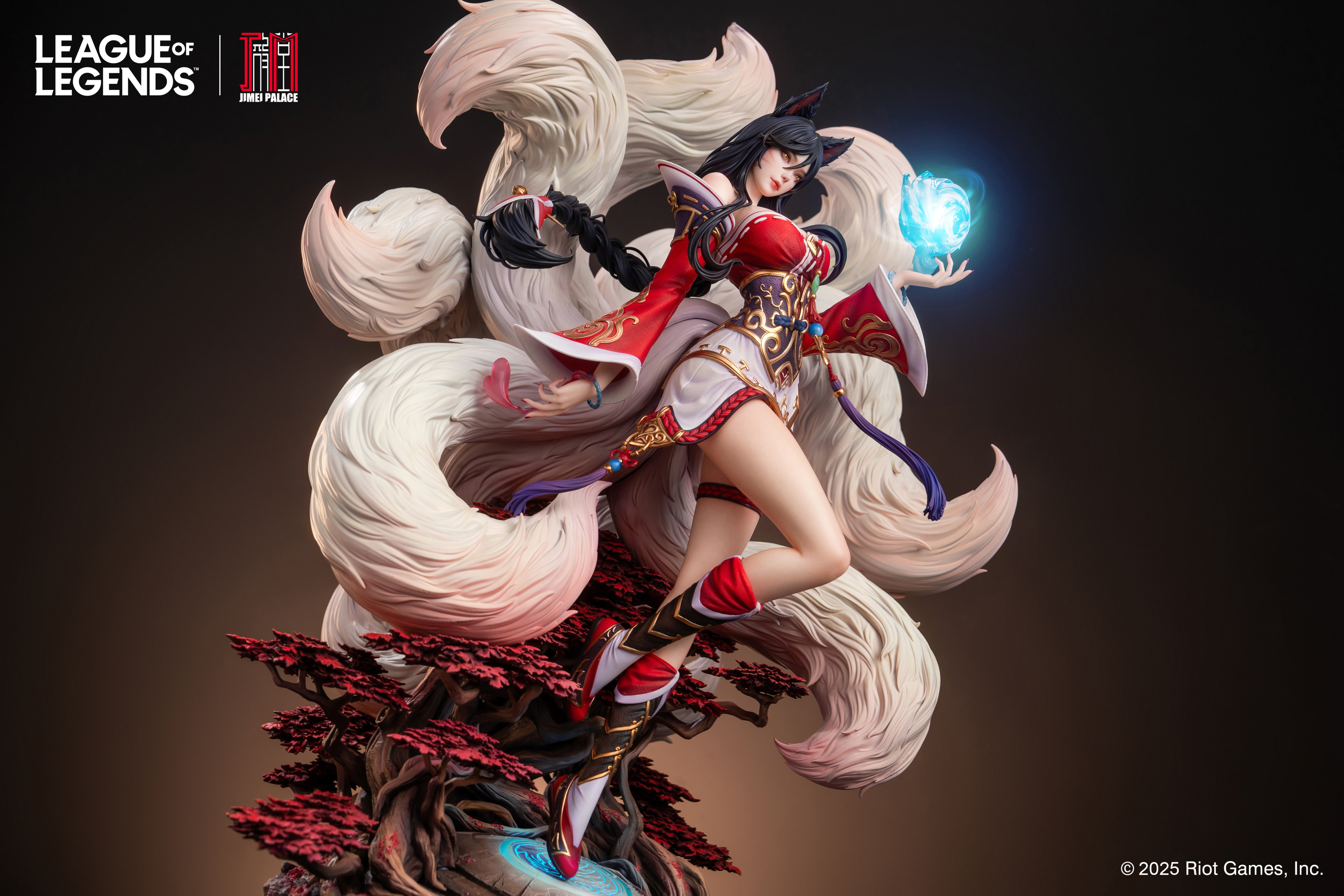 POPMART League of Legends Ahri レア League of Legends Nine-Tailed Fox Ahri Figure Statue Model