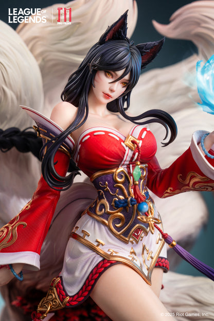 League of Legends Nine-Tailed Fox Ahri Limited Edition Statue (Officia TRZCollectibles League of Legends Nine-Tailed Fox Ahri Limited Edition Statue (Officia TRZCollectibles