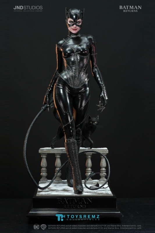 JND Studios CATWOMAN OF BATMAN RETURNS 1/3 Scale Hyperreal Movie Statue (HMS018SV)